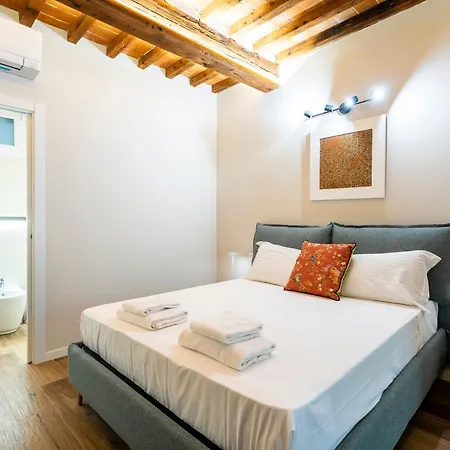 Guelfa 4 Guests With Terrace, Ac & Wi-fi